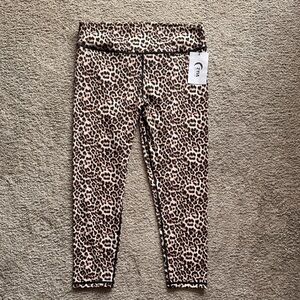 ZYIA Active Leopard Print Scrunch Bum Leggings 24” - Size 20